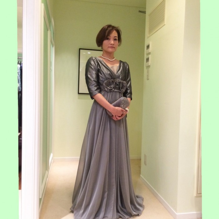 実際の結婚式 母親 フォーマルドレスL070グレーエンパイア